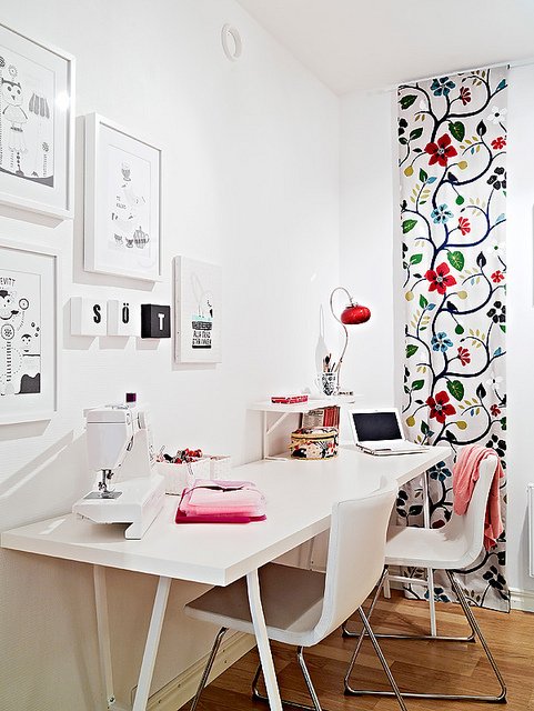 15 black white red home office sewing room craft room Via Chictip