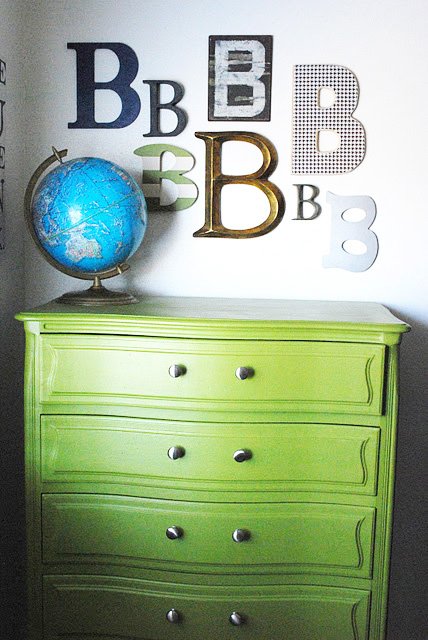 5 green white eclectic kids room childs bedroom boys girls unisex wall letters Via The inspired Room