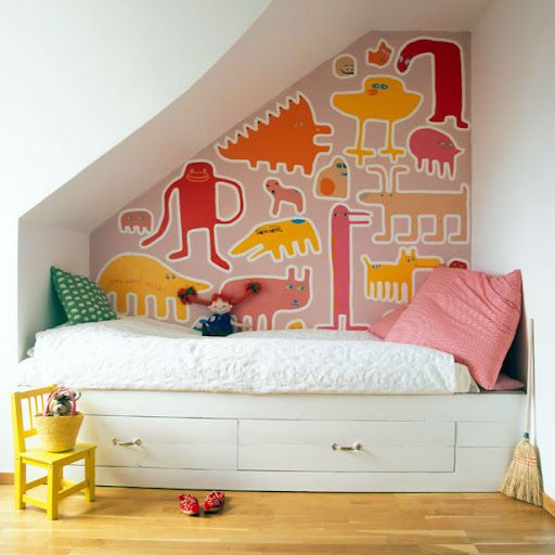 unisex boys girls kids room childs colourful colorful animal theme childrens bedroom