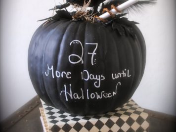 Halloween countdown pumpkin